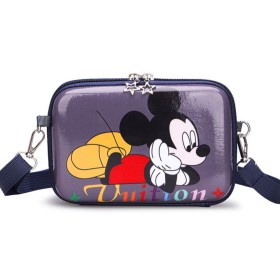 Cross Body - Estilo: Personajes Foto de Cross Body - Estilo: Personajes