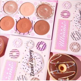 Paleta de Iluminadores - Estilo: Donut Worry Paleta de Iluminadores - Estilo: Donut Worry