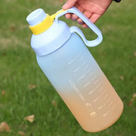 Foto de Botella Motivacional Con Agarradera 1.8 Litros