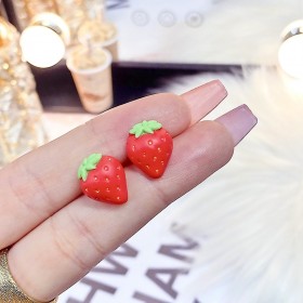 Aretes De Pasta Flexible Hechos A Mano - Estilo: Fresas Foto de Aretes De Pasta Flexible Hechos A Mano - Estilo: Fresas