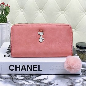 Cartera Importada Con Pompón - Estilo: Cat Foto de Cartera Importada - Estilo: Cat