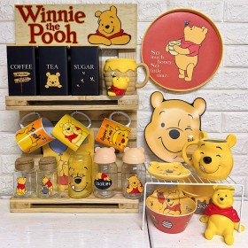 Foto de Estación de Café Rústica “Winnie Pooh” con Mueble de Madera Incluido | ¡Envío Gratis!