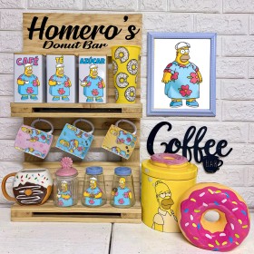 Estación de Café Rústica “Homero con Bata” con Mueble de Madera Incluido | ¡Envío Gratis!